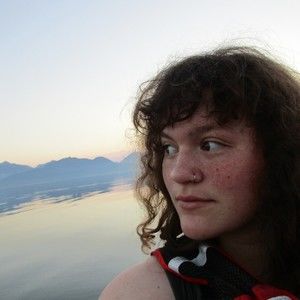 Meet your Posher, Kela